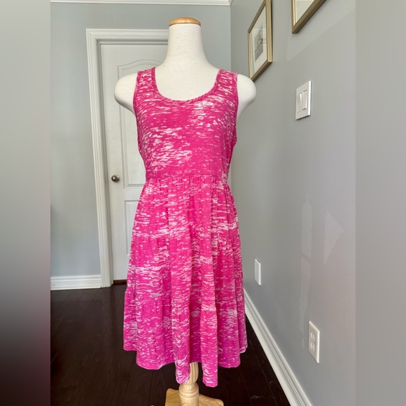 BAYO Pink Sleeveless Fit and Flare Jersey Dress - Large - Picture 1 of 7